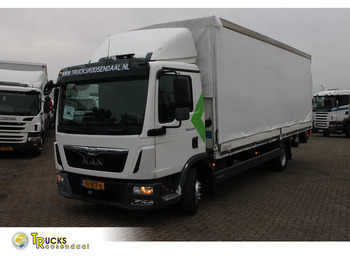 Caminhão furgão MAN TGL 8.220