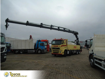Caminhão grua VOLVO FH 440