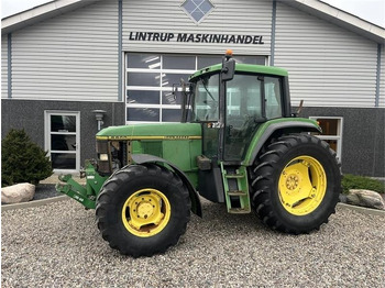 Trator JOHN DEERE 6800