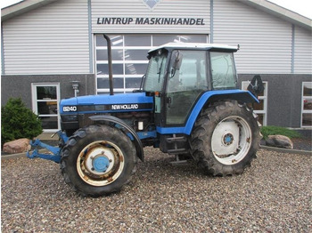 Trator NEW HOLLAND