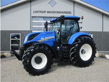 Trator NEW HOLLAND T7.230