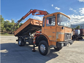 Caminhão basculante MAN
