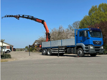Caminhão grua MAN TGA 26.440