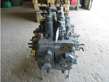 Válvula hidráulica de Máquina de construção Hitachi 4628664: foto 2