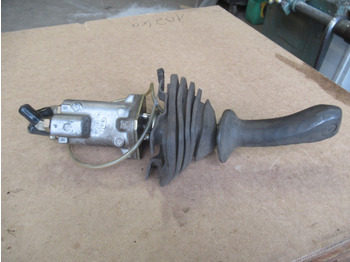 Cabine e interior de Máquina de construção Hitachi: foto 4