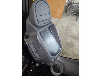 Cabine de Máquina de construção nuevo Hitachi ZX-5 ZX-6 - YA00037712: foto 4 Cabine de Máquina de construção nuevo Hitachi ZX-5 ZX-6 - YA00037712: foto 4