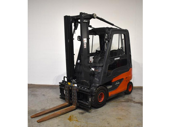Empilhadeira elétrica LINDE E20