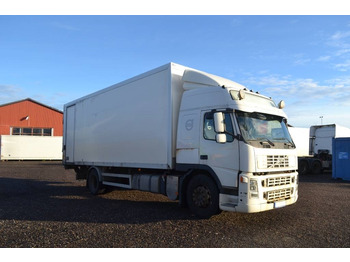 Caminhão furgão VOLVO FM 340