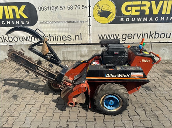 Colocadora de tubagem DITCH WITCH