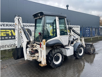 Retroescavadeira JCB 2CX
