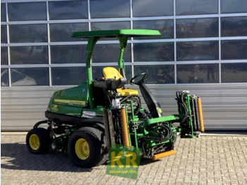 Cortador de grama JOHN DEERE 8700