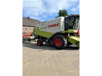 Ceifeira debulhadora CLAAS 540c: foto 2