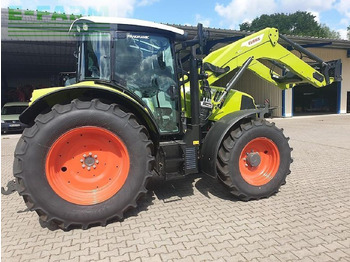 Trator CLAAS Arion 450
