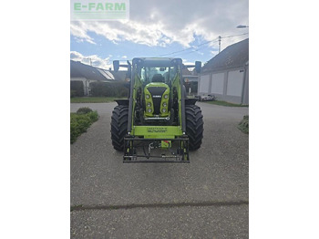 Trator CLAAS Arion 450
