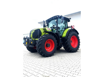 Trator CLAAS Arion 550