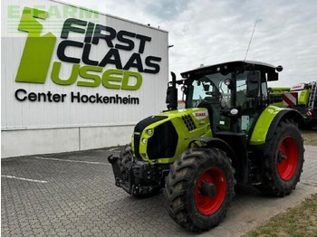 Trator CLAAS Arion 550