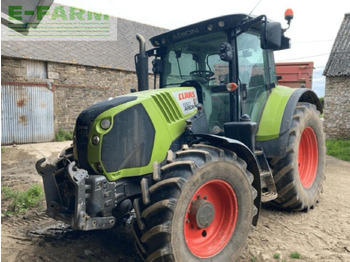 Trator CLAAS Arion 550