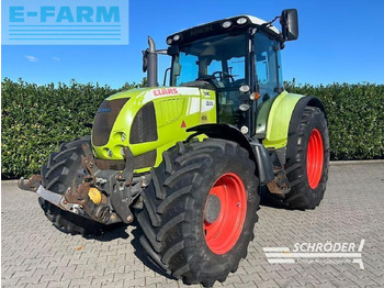 Trator CLAAS Arion 640