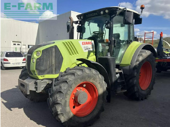 Trator CLAAS Arion 640