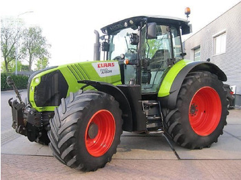Trator CLAAS Arion 650