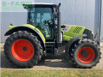 Trator CLAAS Arion 650