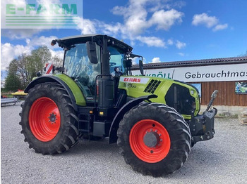 Trator CLAAS Arion 660
