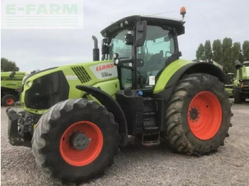 Trator CLAAS Axion 830