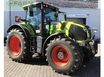 Trator CLAAS Axion 850