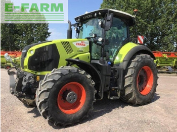 Trator CLAAS Axion 870