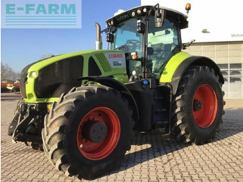 Trator CLAAS Axion 920