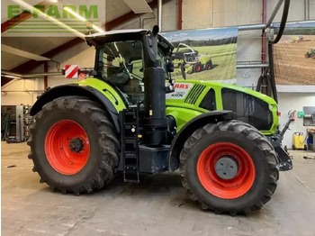Trator CLAAS Axion 920