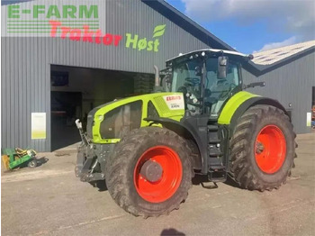 Trator CLAAS Axion 930