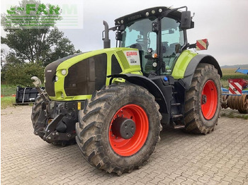 Trator CLAAS Axion 950