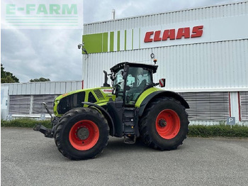 Trator CLAAS Axion 950