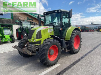 Trator CLAAS