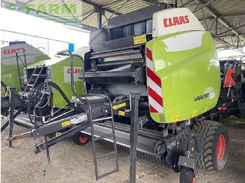 Enfardadeira de fardos quadrados CLAAS