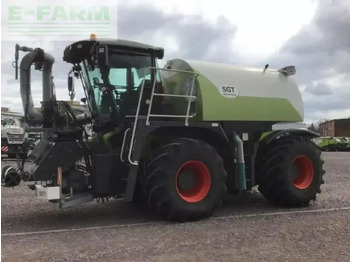 Trator CLAAS Xerion 3800