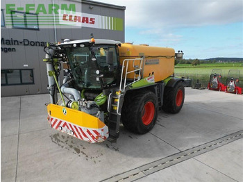Trator CLAAS Xerion 4000