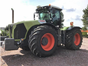 Trator CLAAS Xerion 5000