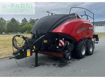 Enfardadeira de fardos quadrados CASE IH