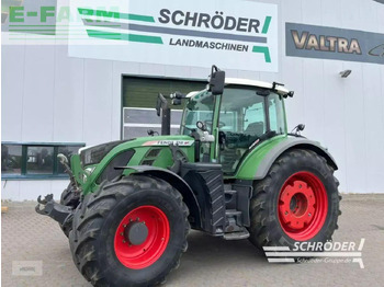 Trator FENDT 718 Vario