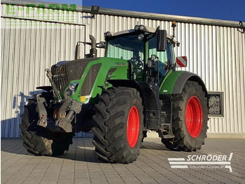 Trator FENDT 824 Vario