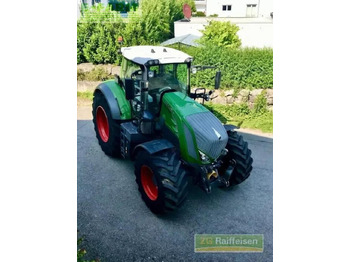 Trator FENDT 828 Vario