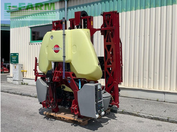 Pulverizador de arrastar HARDI