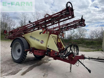 Pulverizador de arrastar HARDI