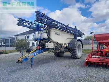 Pulverizador de arrastar INUMA