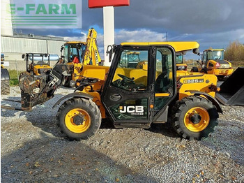 Carregadeira de rodas JCB