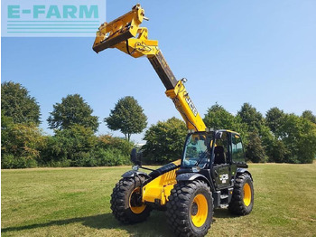 Empilhador telescópico JCB