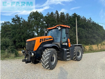 Trator JCB