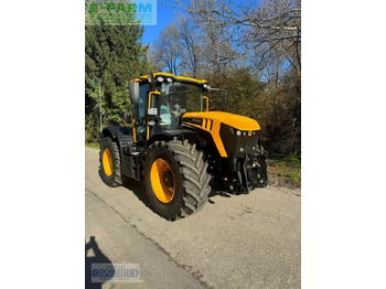 Trator JCB Fastrac 4220